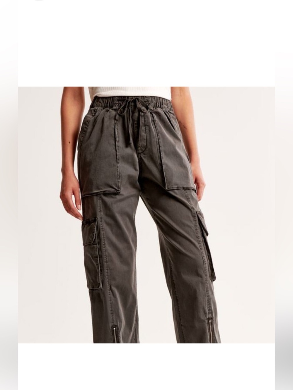 Utility Cargo Pants in Charcoal Gray
